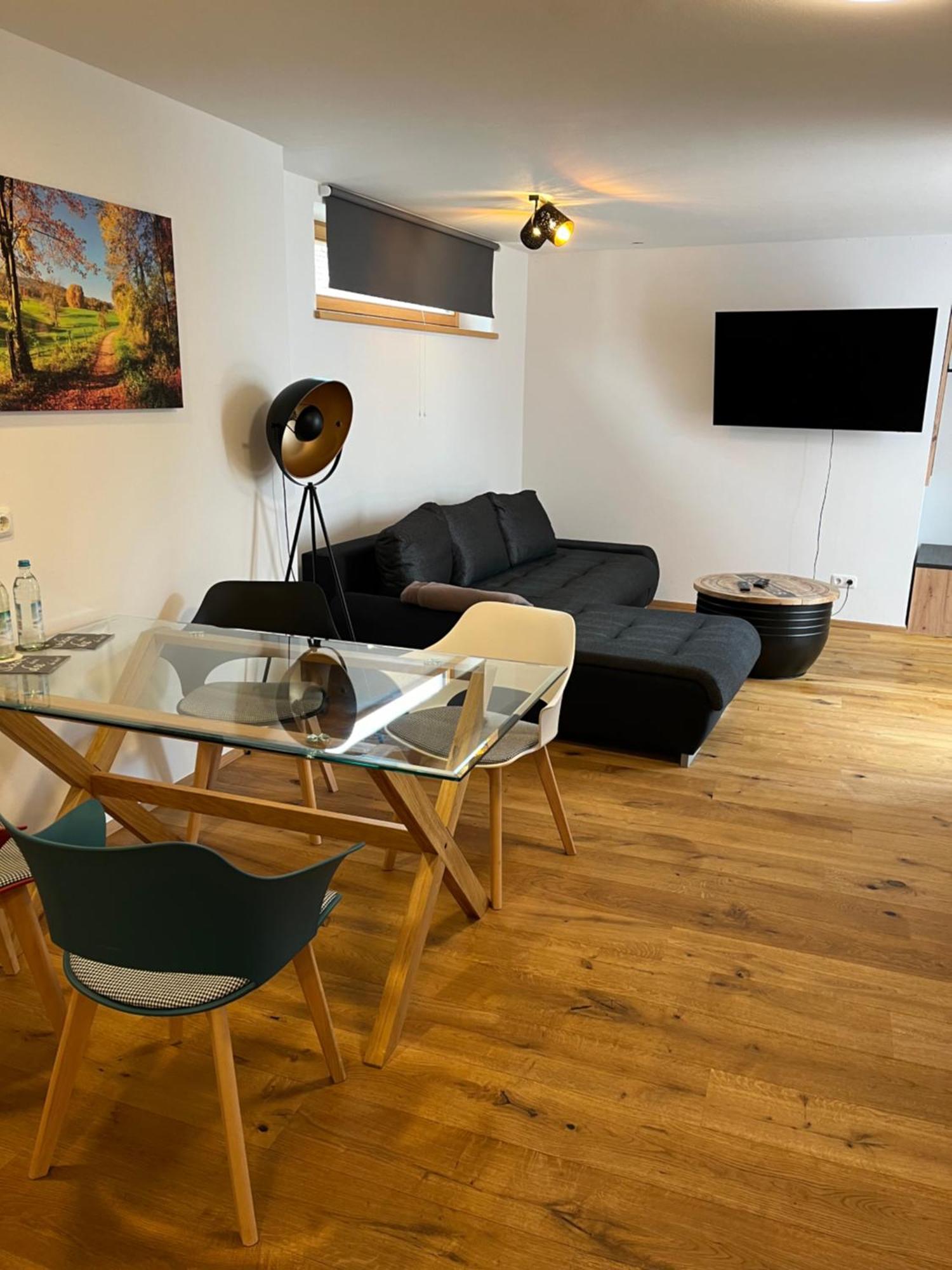 Ferienwohnung Tittmoning Zwischen Salzburg, Burghausen Und Oesterreich Luaran gambar